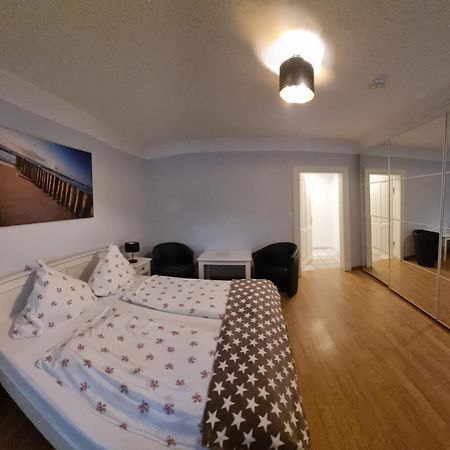 Hotel-Cafe-Lindow Wenningstedt-Braderup Buitenkant foto